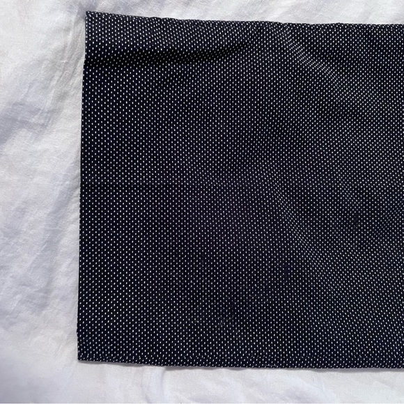 Ann Taylor Petites Capri Pants, Size 2P - Picture 6 of 14